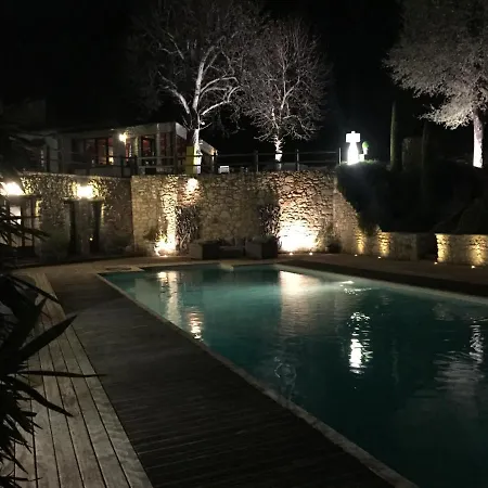 Gîtes Lumière En Luberon Hébergement de vacances